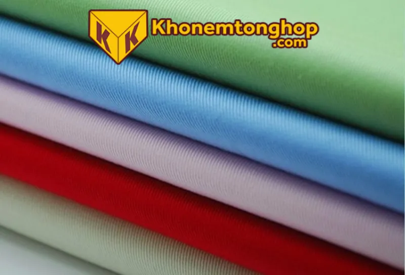 Vải polyester được sản xuất theo quy trình nghiêm ngặt