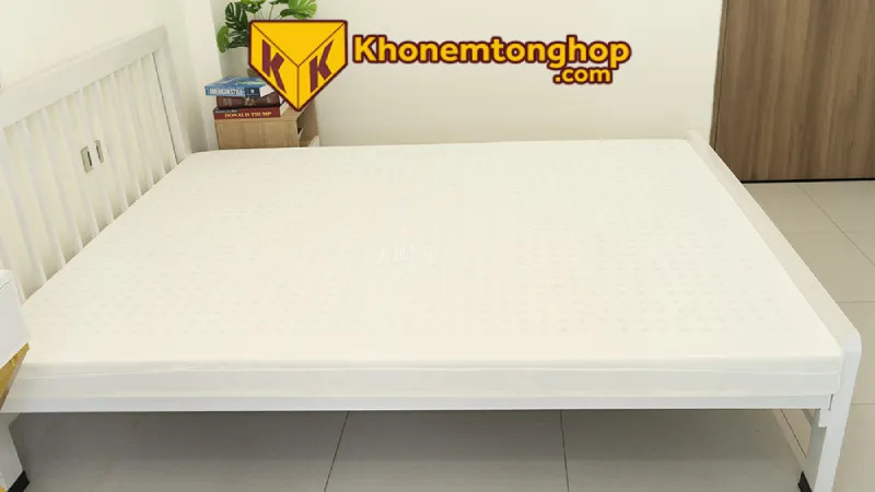 Nệm foam 1m x 1m8 mang lại cảm giác thoải mái, dễ chịu