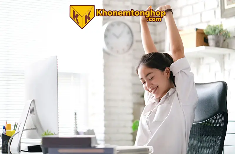 Làm Sao Để Hết Buồn Ngủ Ngay Lập Tức? 3 Vận động nhẹ giúp xua tan cơn buồn ngủ